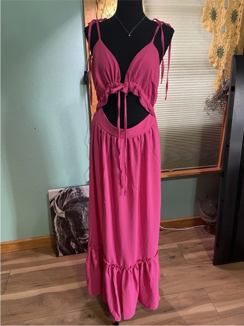 Source Unknown Fuchsia Tie-Front Cutout Maxi Dress